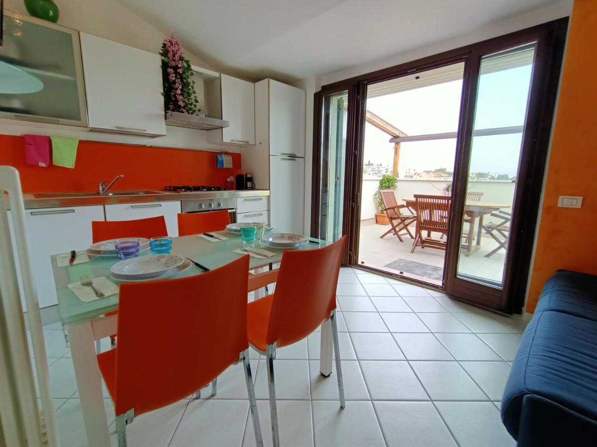 Nel Blu Dipinto Di Blu Apartment Porto Recanati Exterior photo