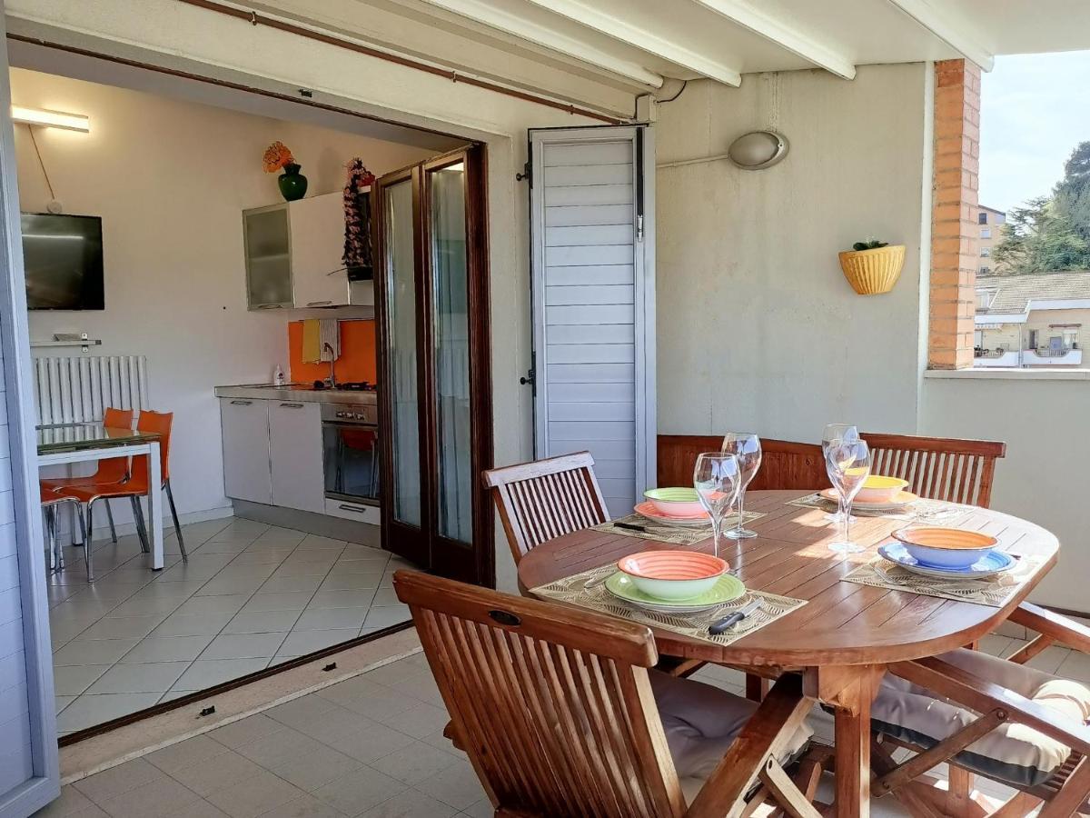 Nel Blu Dipinto Di Blu Apartment Porto Recanati Exterior photo